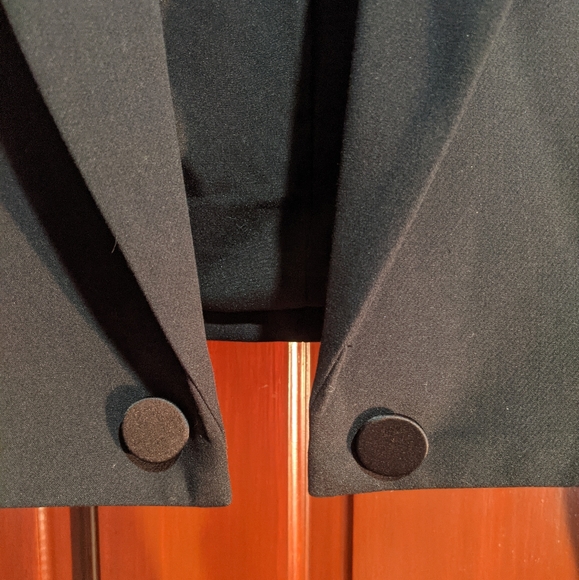 L'AGENCE Jen Crop Blazer Size 12 - Picture 5 of 13